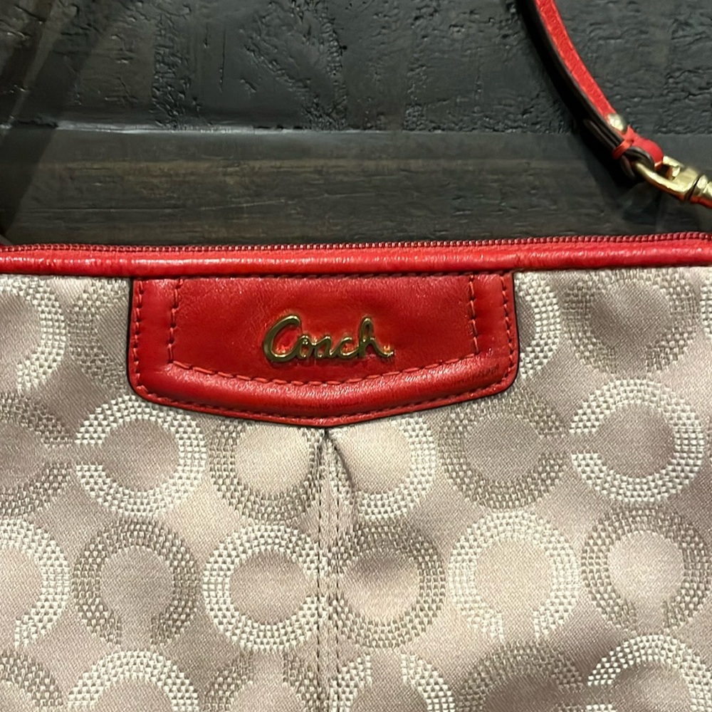 Coach Ashley Wristlet - Dotted Optic C - w/ COA EUC - Picture 2 of 12